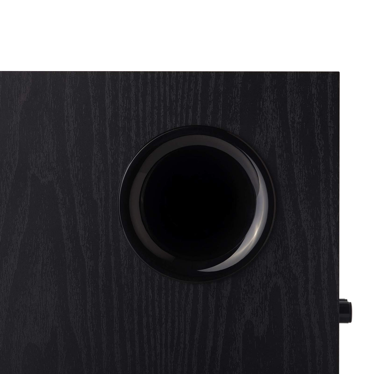 Powered Subwoofer with 8 inch Driver Y76065