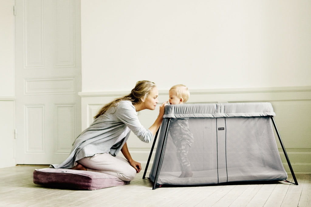 Travel Crib Y435