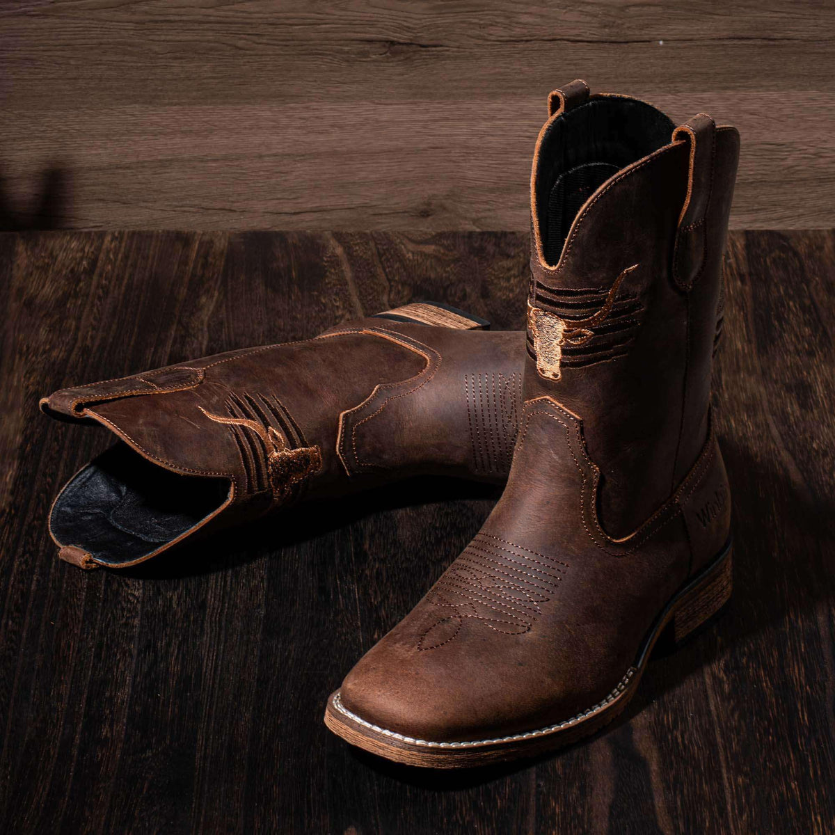 Cowboy Boots Wide Square Toe Slip Resist I569